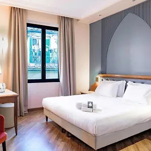 Laurus Al Duomo 4* Floransa